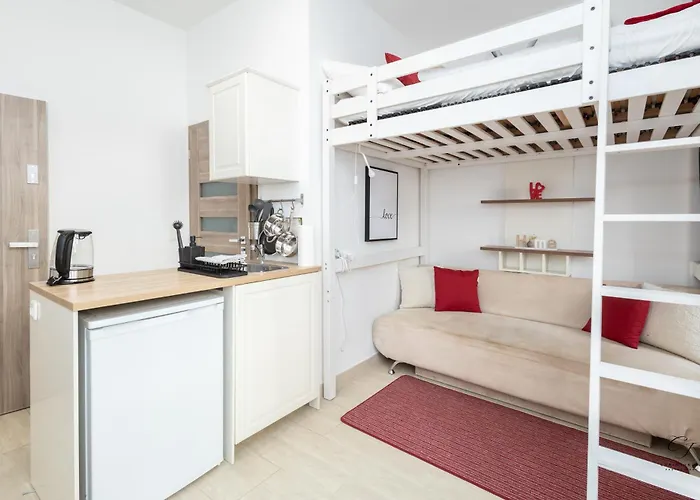 Apartment Market Retreat Near Hbh