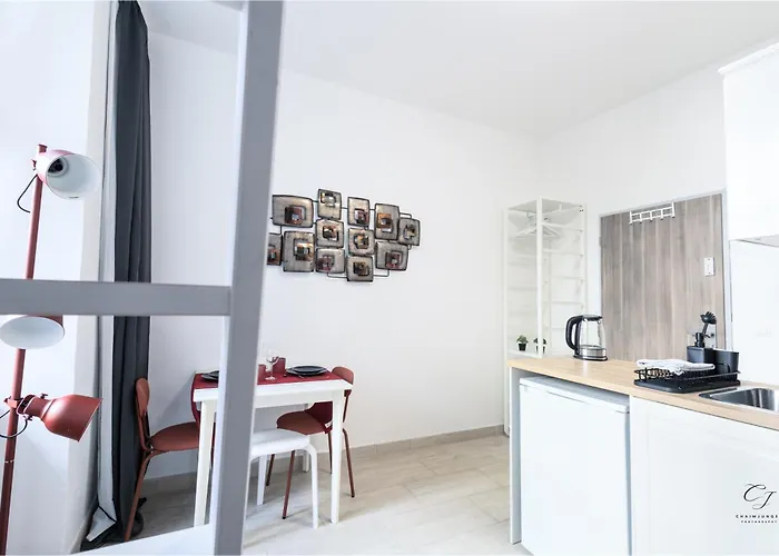 Market Retreat Near Hbh Apartment *